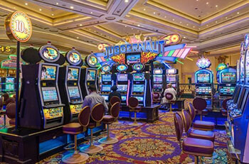 Emperors casino impression